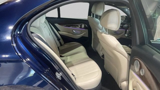 Used 2017 Mercedes-Benz E 300 4MATIC image 19