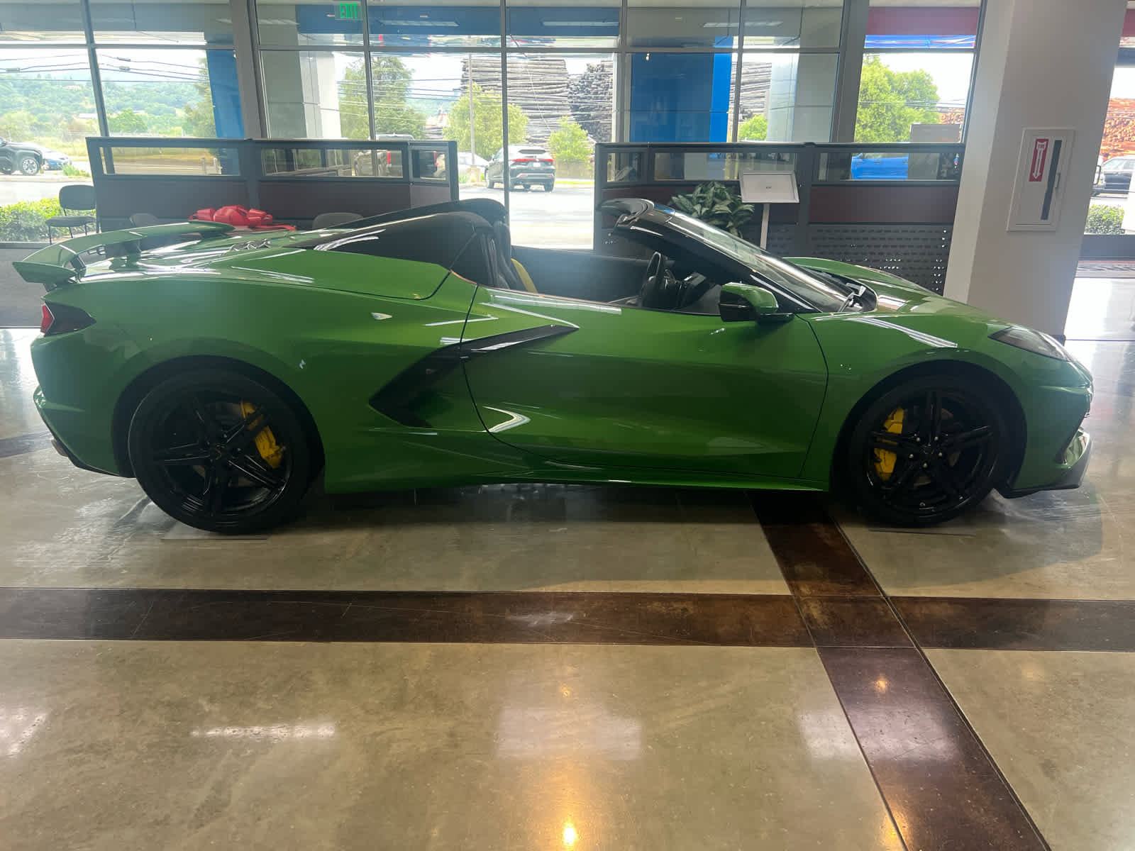 New 2026 Chevrolet Corvette Stingray Convertible w/ 1LT image 4