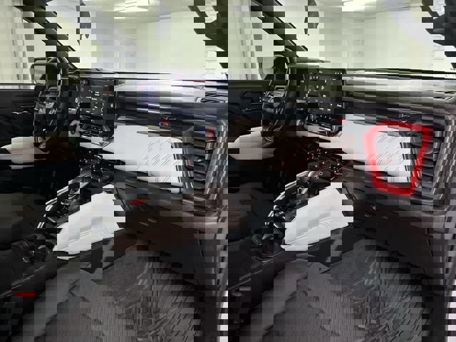 Certified 2024 GMC Canyon AT4X image 30