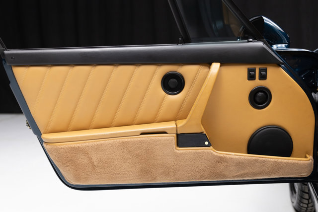Used 1993 Porsche 911 Carrera image 38