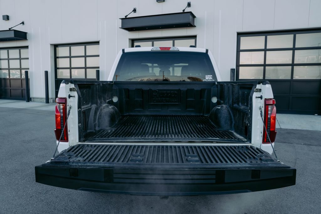 Used 2024 Ford F150 XLT w/ Tow/Haul Package image 9