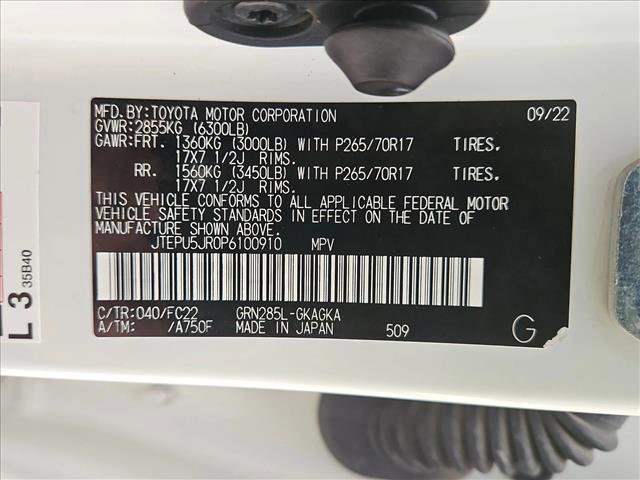 Used 2023 Toyota 4Runner TRD Off-Road image 26