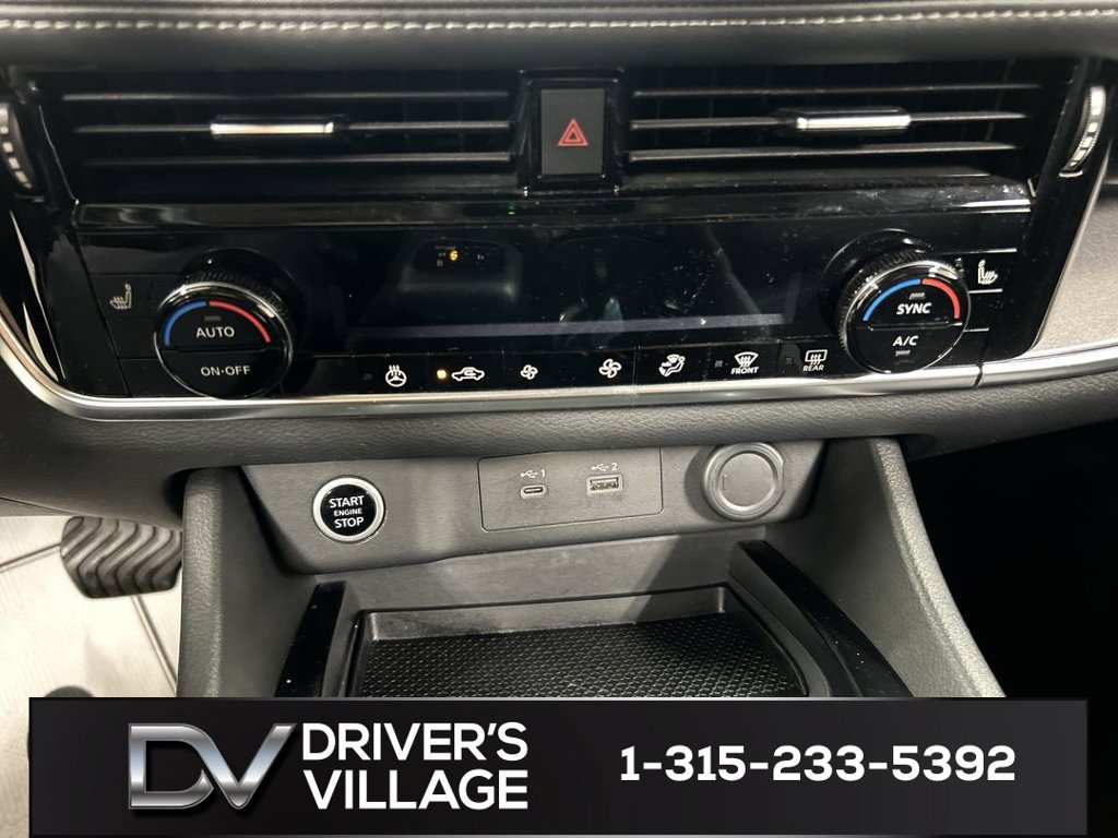 Used 2021 Nissan Rogue SV w/ Premium Package AWD/4WD image 16
