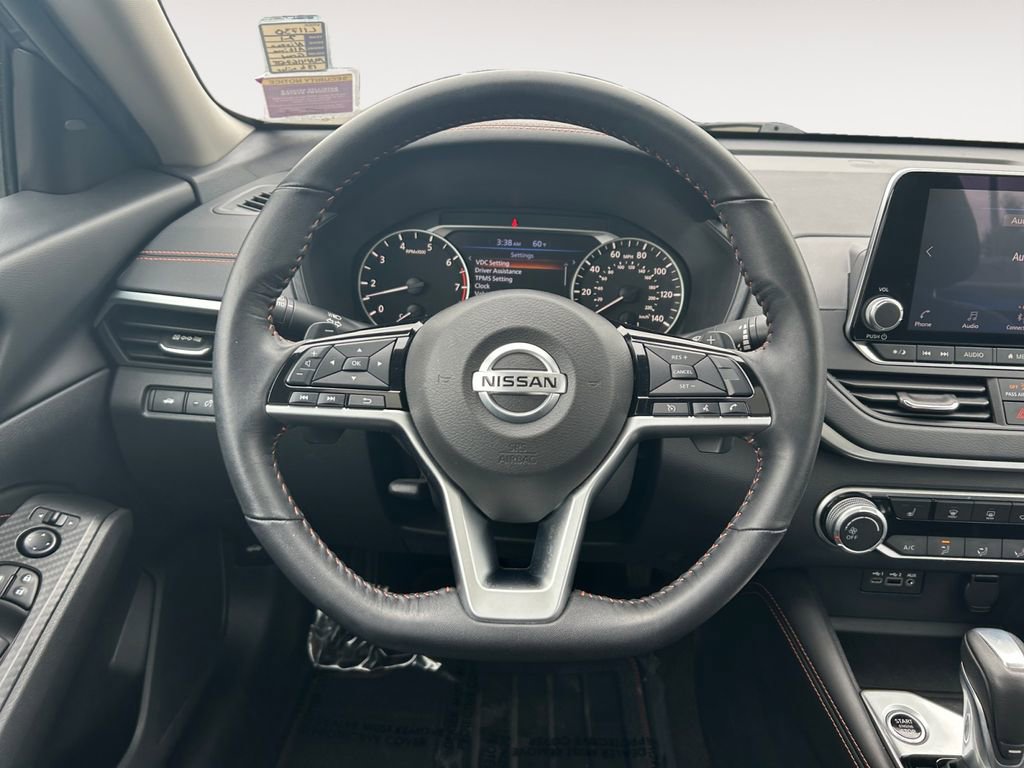 Used 2021 Nissan Altima 2.5 SR w/ SR Premium Package AWD/4WD image 13