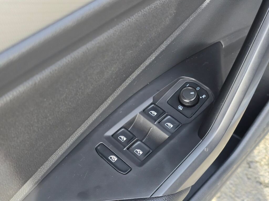 Used 2019 Volkswagen Jetta R-Line image 21