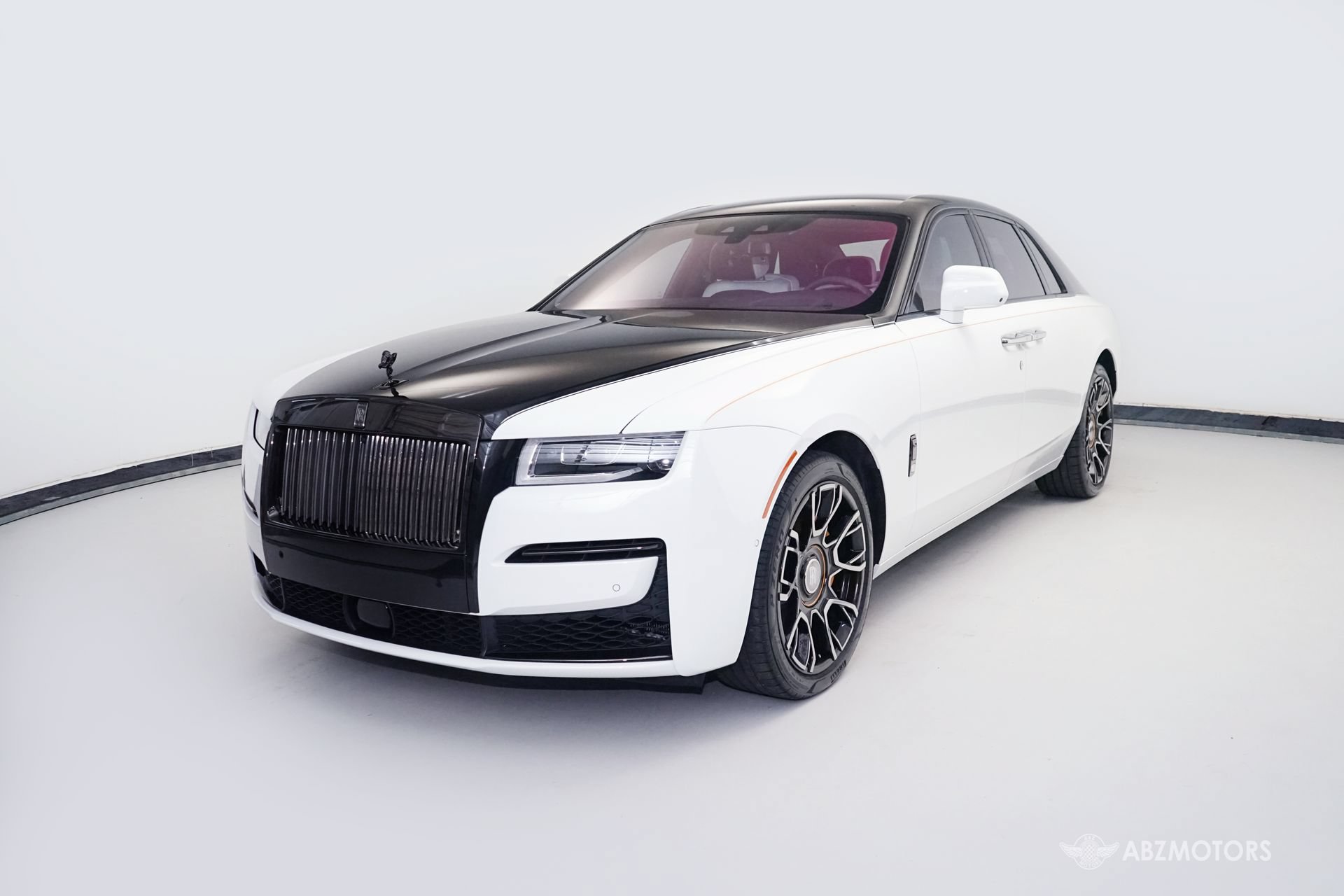 Used 2023 Rolls-Royce Ghost Black Badge w/ Black Badge Ghost Package AWD/4WD image 2