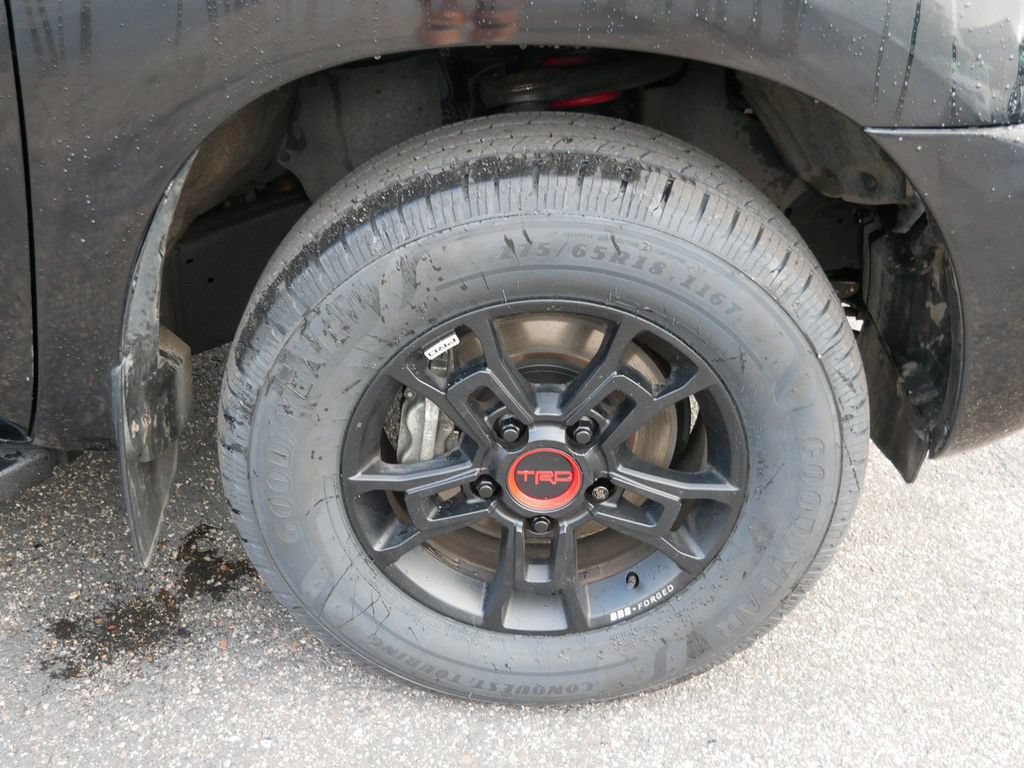 Used 2022 Toyota Sequoia TRD Pro AWD/4WD image 8