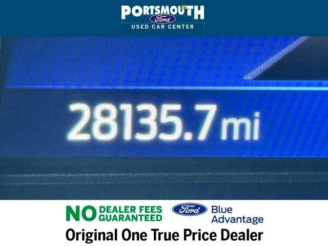 Certified 2022 Ford Explorer XLT w/ Equipment Group 202A image 19