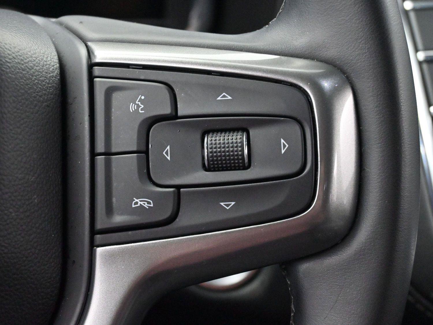 Used 2023 Chevrolet Tahoe Z71 AWD/4WD image 21