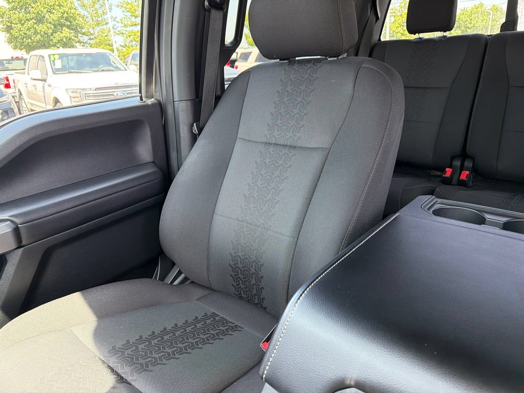 Used 2020 Ford F150 XLT w/ Equipment Group 302A Luxury AWD/4WD image 33