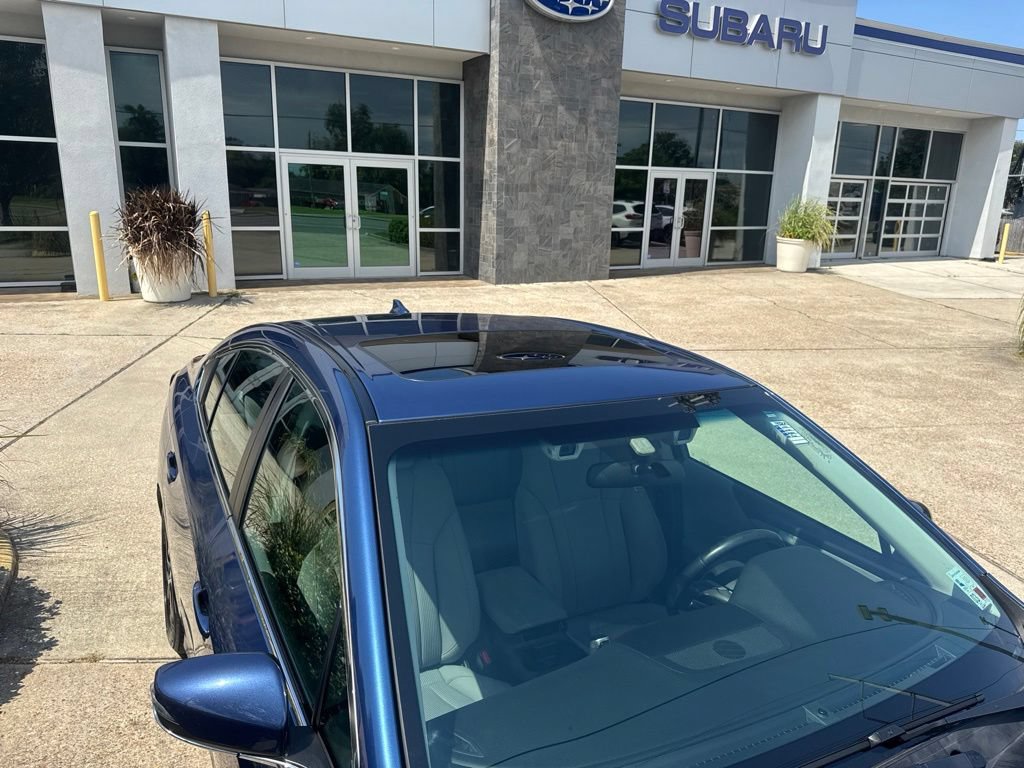Used 2022 Subaru Legacy Premium AWD/4WD image 9