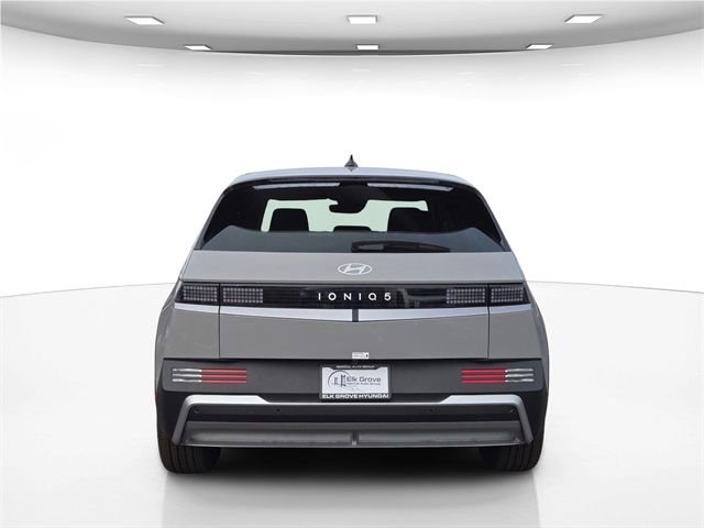 New 2026 Hyundai Ioniq 5 SE image 8