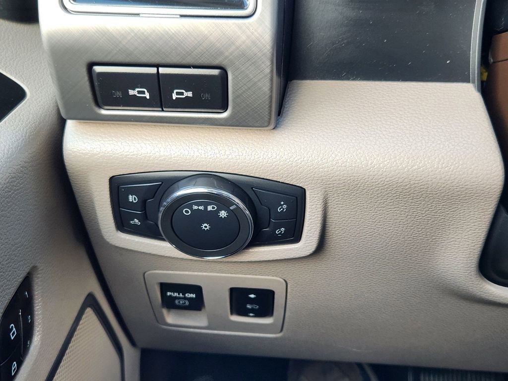 Used 2020 Ford F150 Limited w/ Trailer Tow Package AWD/4WD image 22