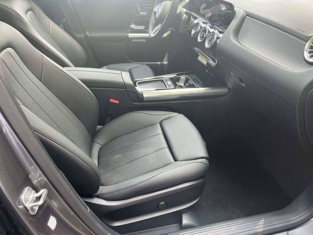 New 2026 Mercedes-Benz GLA 250 4MATIC image 21