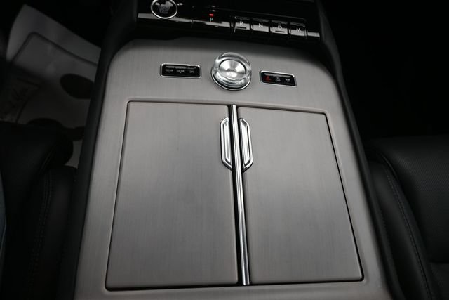 Certified 2025 Lincoln Navigator L Reserve AWD/4WD image 19