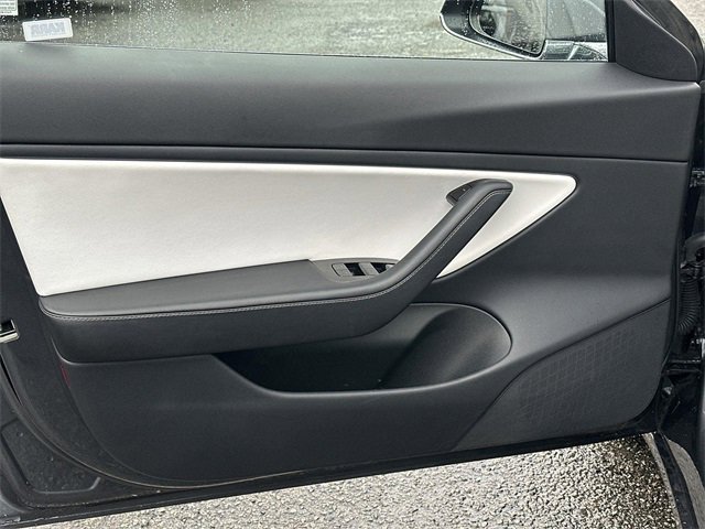 Used 2018 Tesla Model 3 Performance image 20