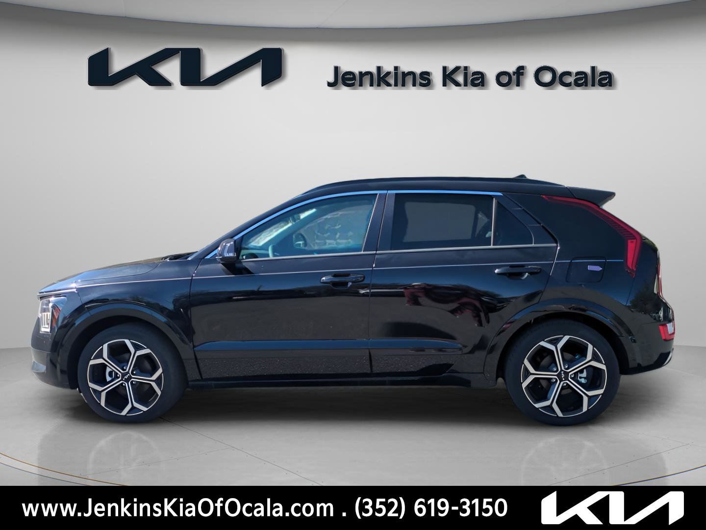 New 2025 Kia Niro EX Touring image 6