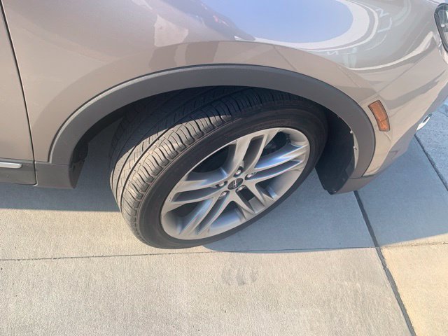 Used 2019 Lincoln MKC Reserve w/ MKC Climate Package AWD/4WD image 5