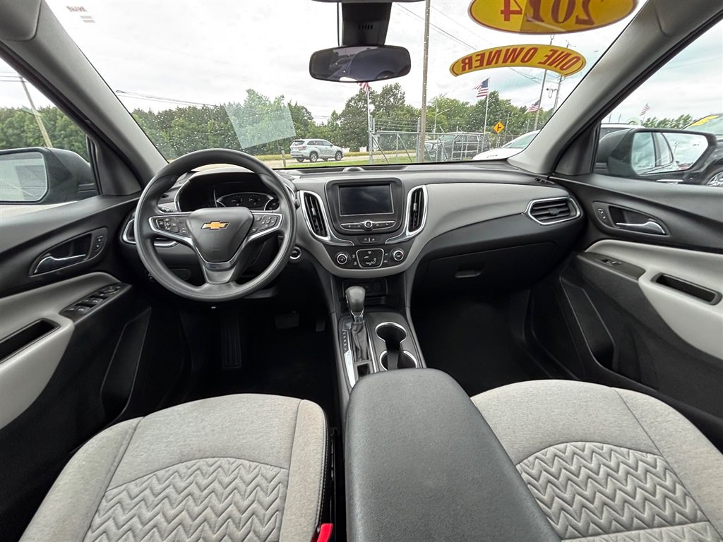 Used 2024 Chevrolet Equinox LS w/ LS Convenience Package FWD image 14
