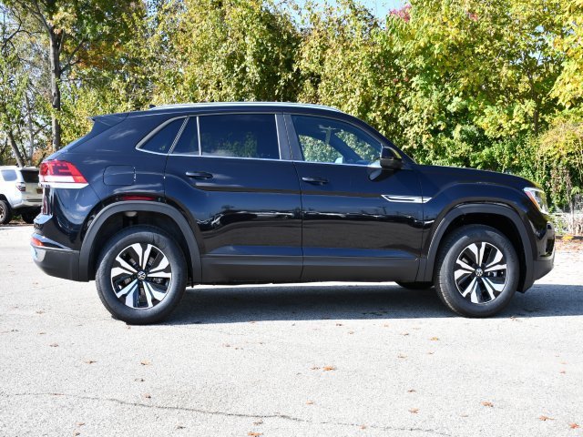 New 2026 Volkswagen Atlas Cross Sport SE AWD/4WD image 8