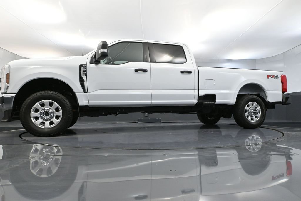 Used 2024 Ford F350 XLT w/ FX4 Off-Road Package image 52