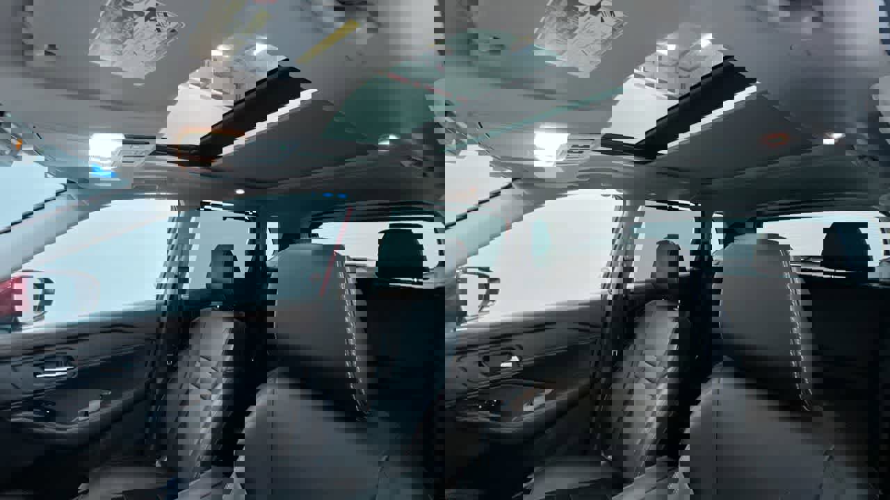 Used 2023 Nissan Rogue SL w/ SL Premium Package image 45