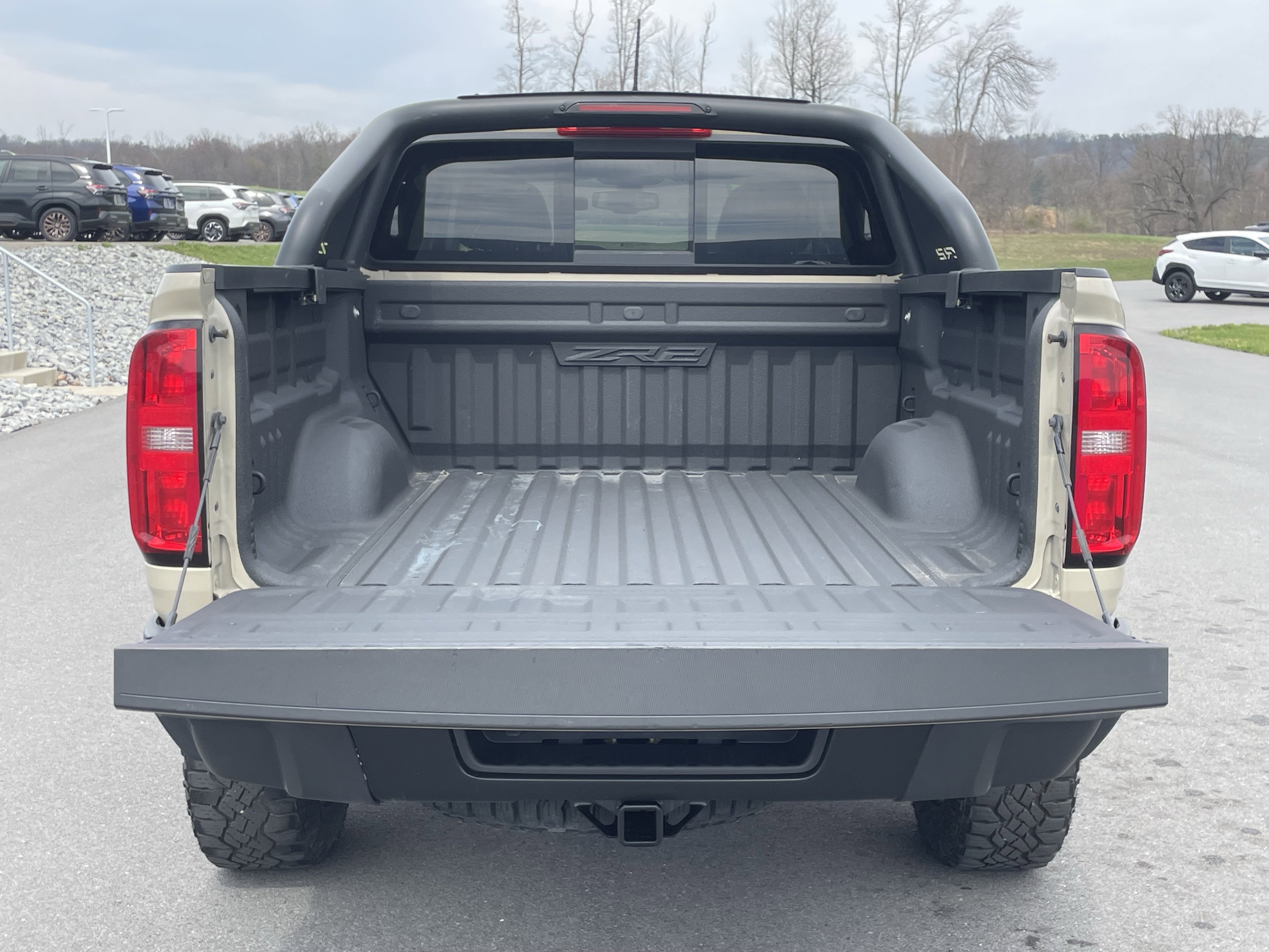 Used 2022 Chevrolet Colorado ZR2 w/ ZR2 Dusk Special Edition AWD/4WD image 5