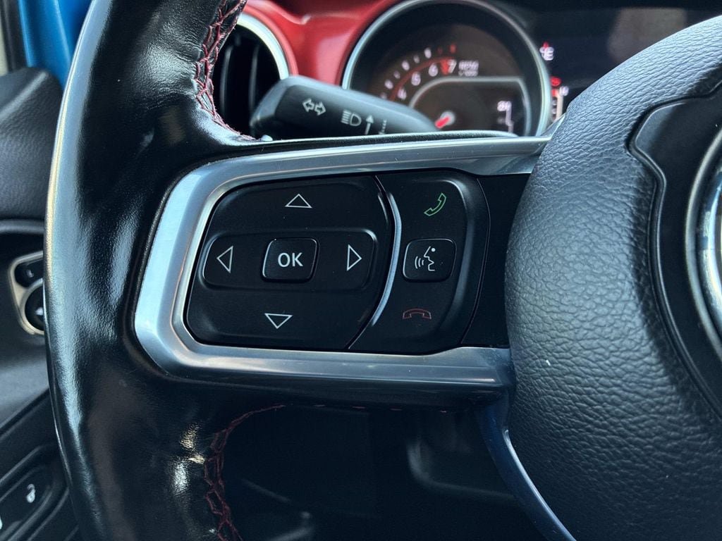 Used 2021 Jeep Gladiator Rubicon AWD/4WD image 26