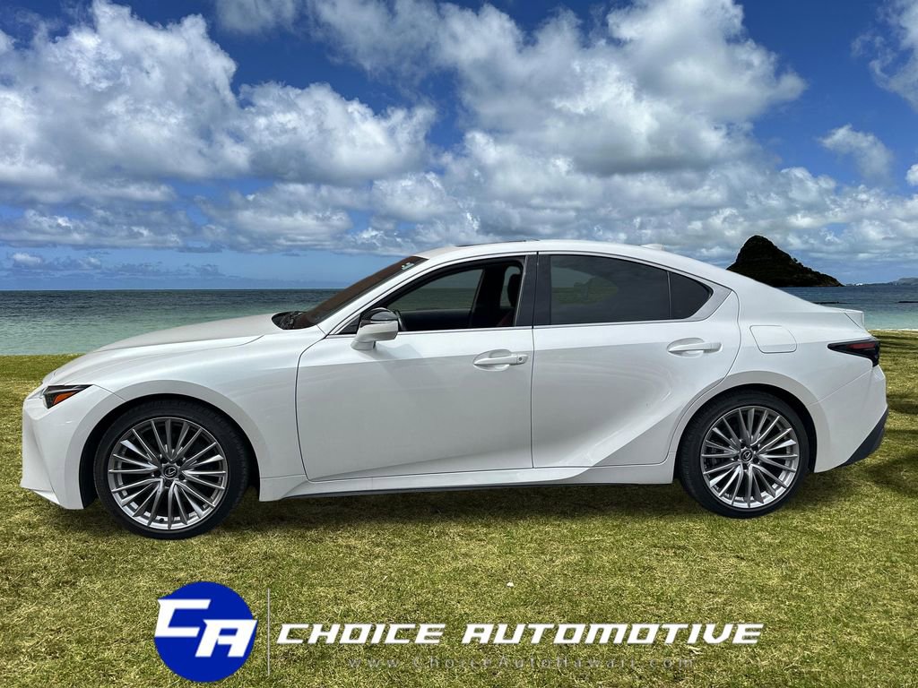 Used 2025 Lexus IS 300 w/ Premium Package image 3
