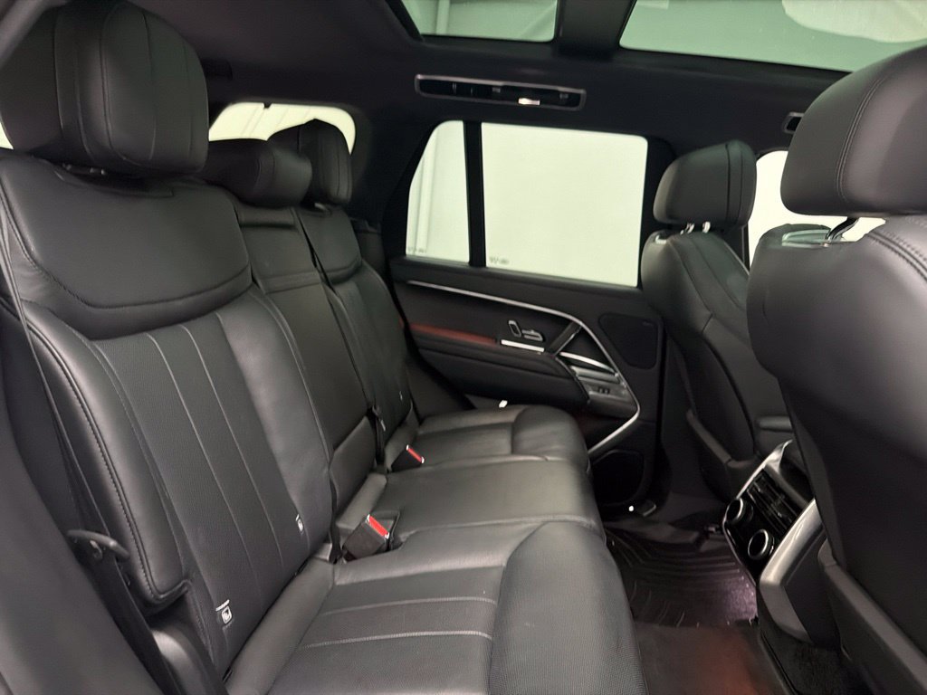 Used 2023 Land Rover Range Rover SE AWD/4WD image 27