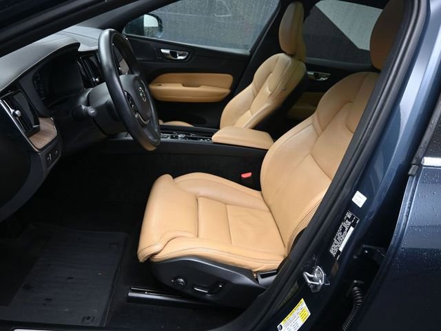 Used 2021 Volvo XC60 T5 Inscription w/ Climate Package AWD/4WD image 18