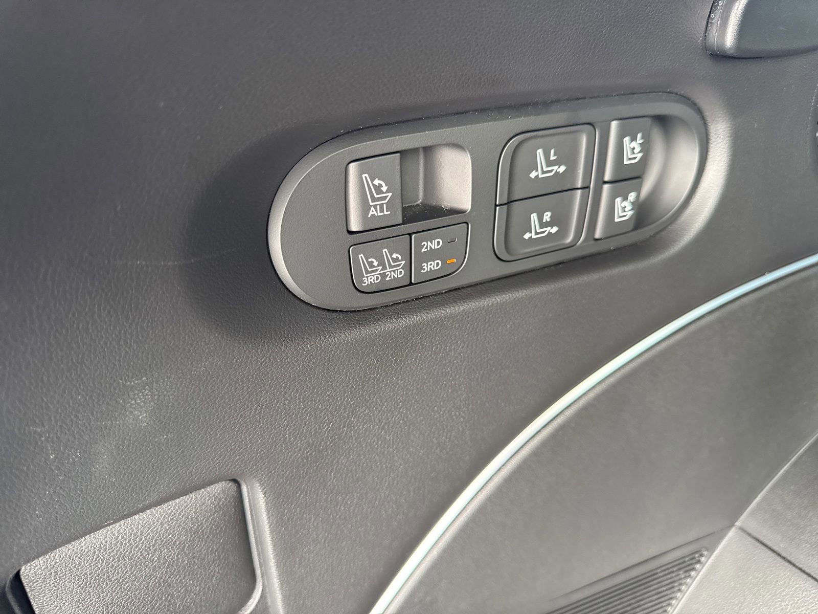 Used 2026 Hyundai Palisade Calligraphy FWD image 13