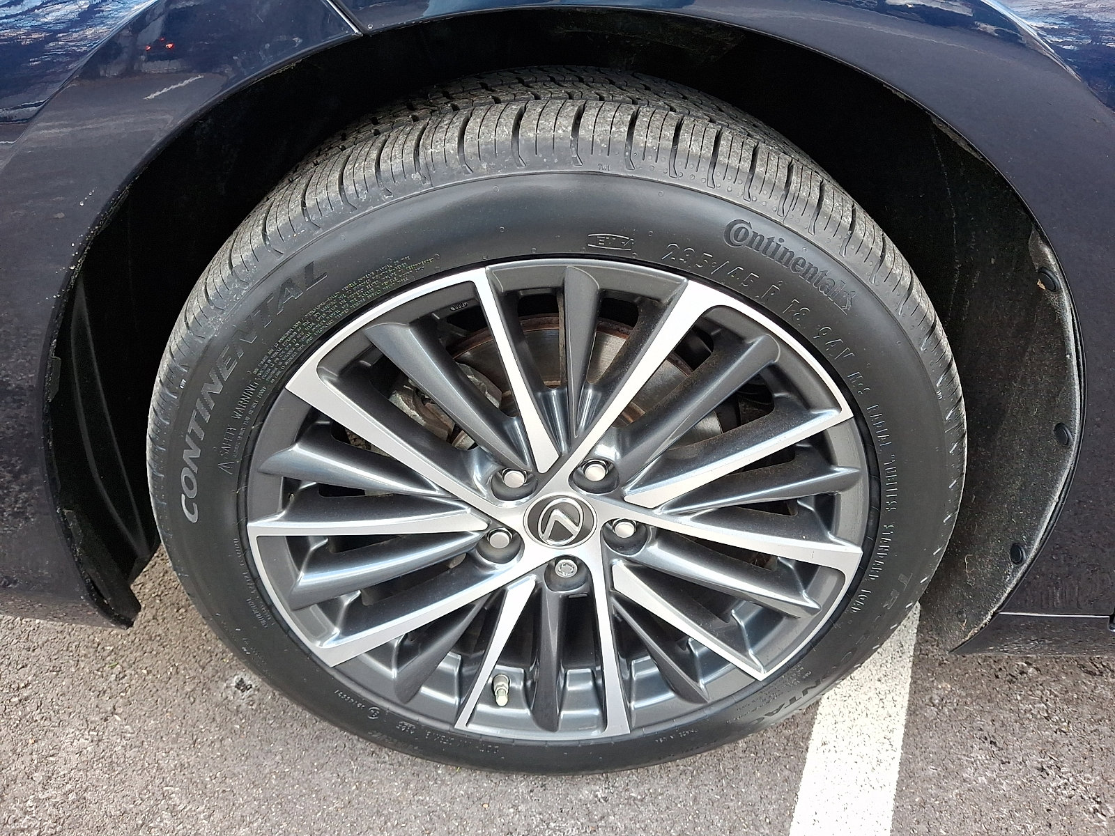 Certified 2023 Lexus ES 350 Standard image 8