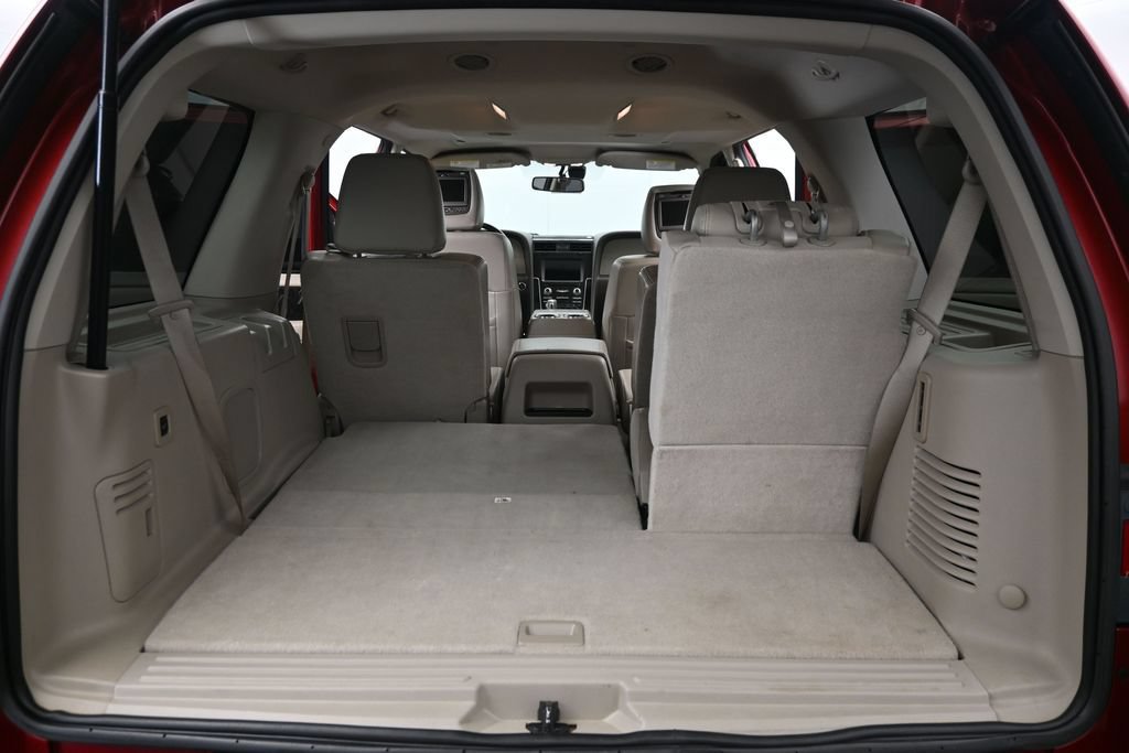 Used 2017 Lincoln Navigator Select AWD/4WD image 34