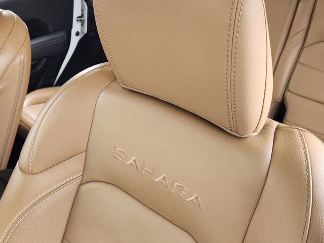 Certified 2021 Jeep Wrangler Unlimited Sahara w/ Cold Weather Group image 15