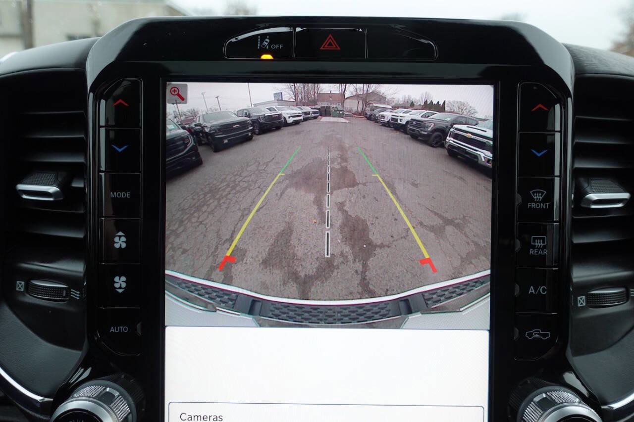 Used 2025 RAM 1500 Laramie w/ Sport Appearance Package AWD/4WD image 56