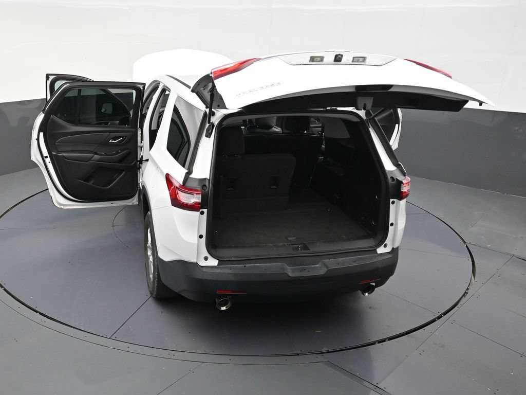 Used 2019 Chevrolet Traverse LS FWD image 32