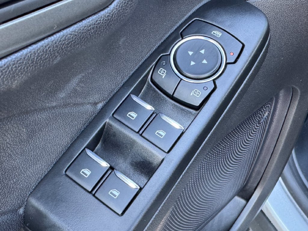 Used 2024 Ford Escape Active w/ Tech Pack #1 AWD/4WD image 17