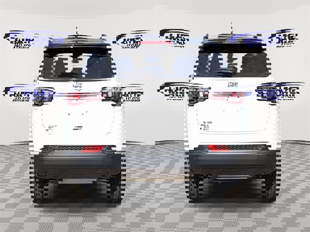 New 2026 Jeep Compass Limited w/ Sun, Sound & Navigation Group image 4