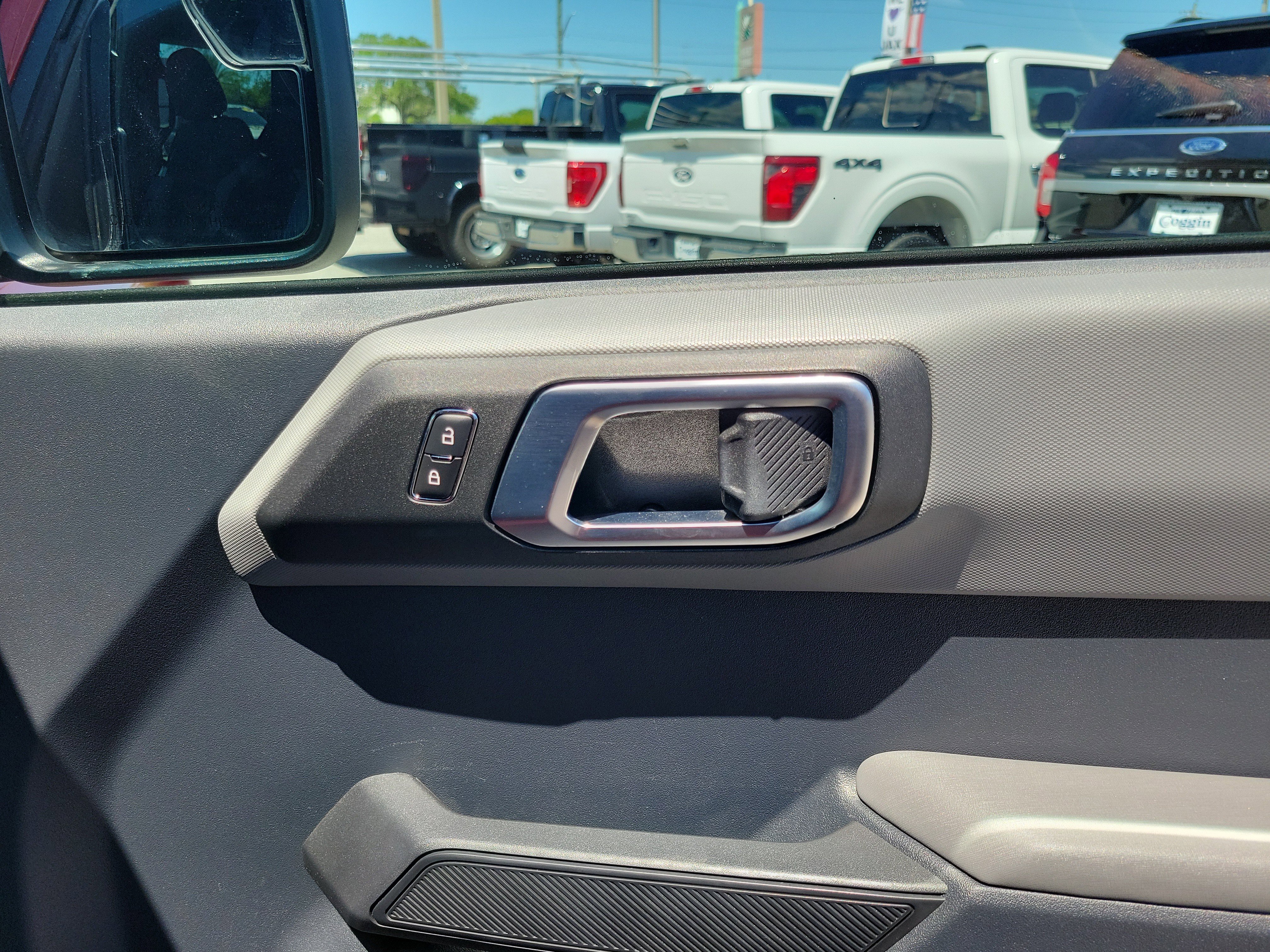 Used 2023 Ford Bronco Big Bend image 29