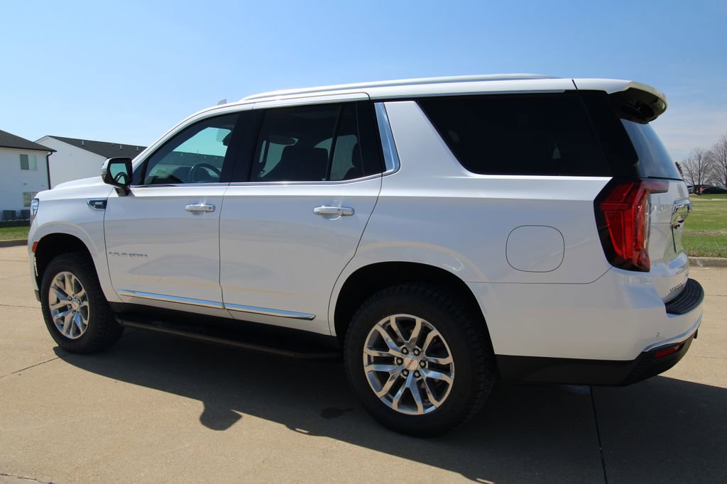 Used 2021 GMC Yukon SLT w/ SLT Luxury Plus Package image 18
