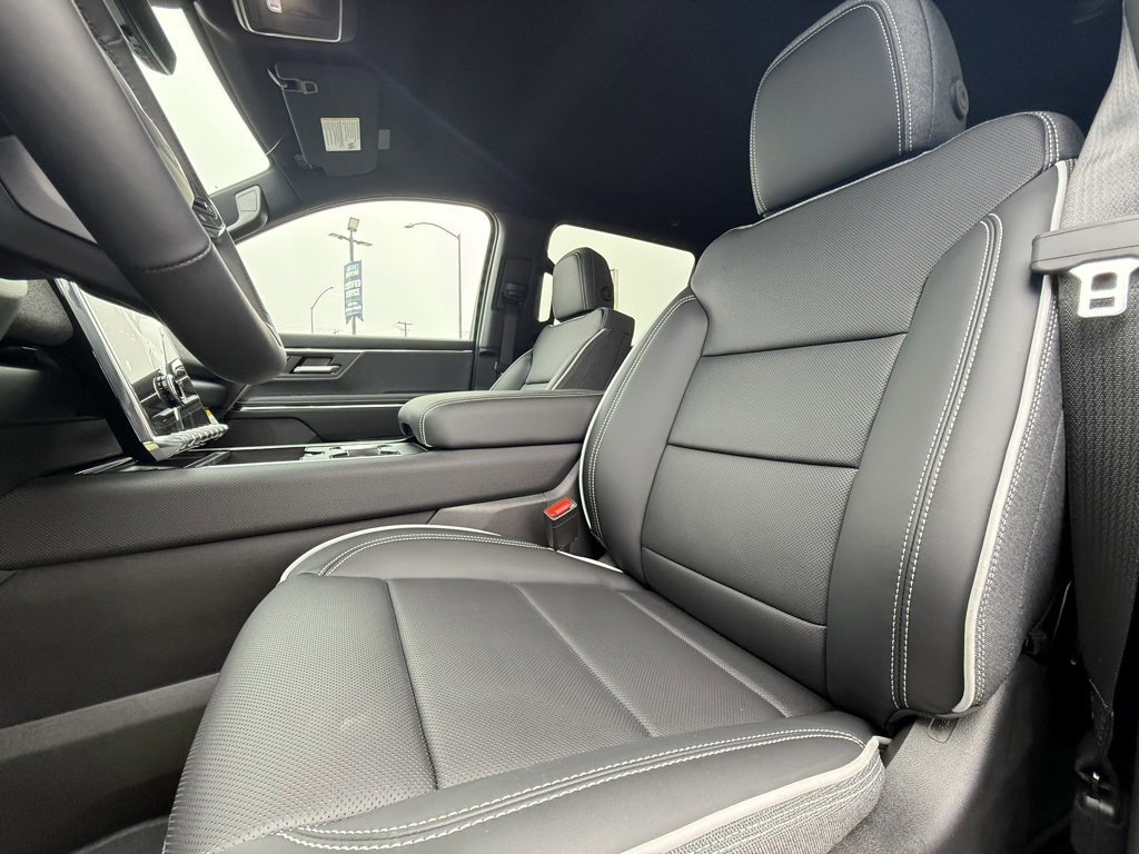 New 2026 GMC Sierra EV Elevation w/ Premium Package image 29