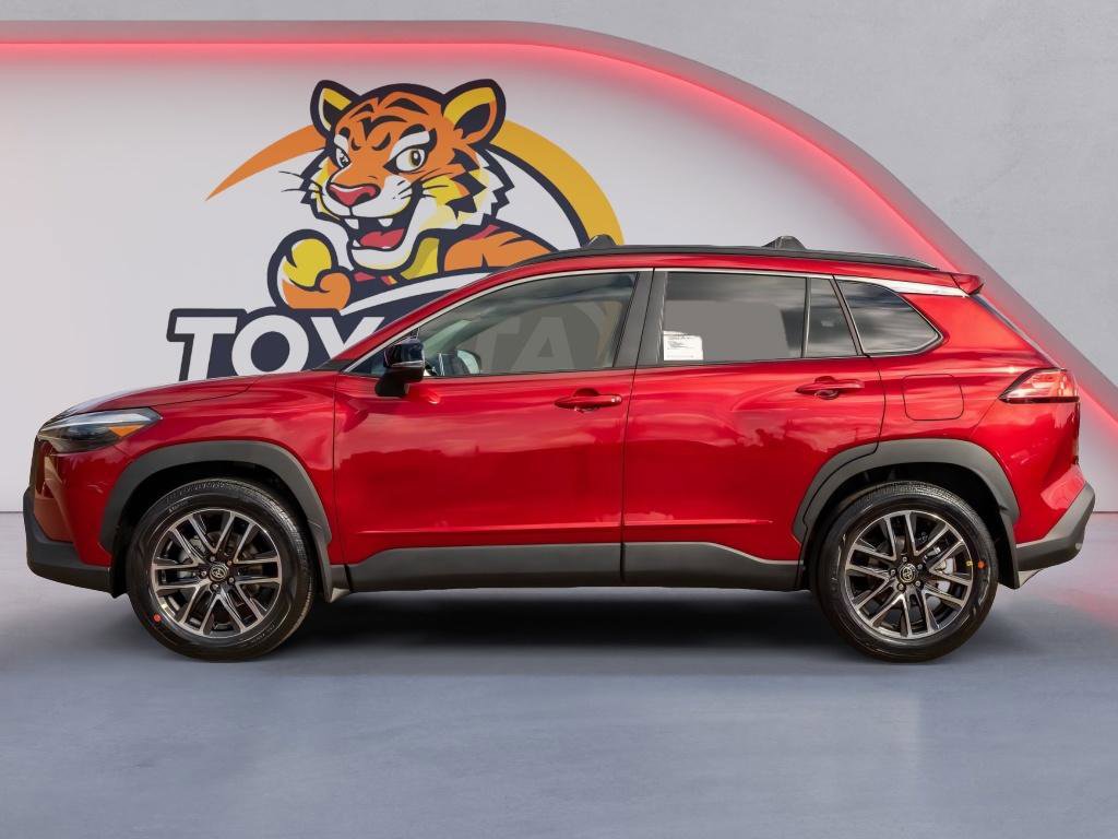 Used 2026 Toyota Corolla Cross XLE w/ Convenience Package image 8