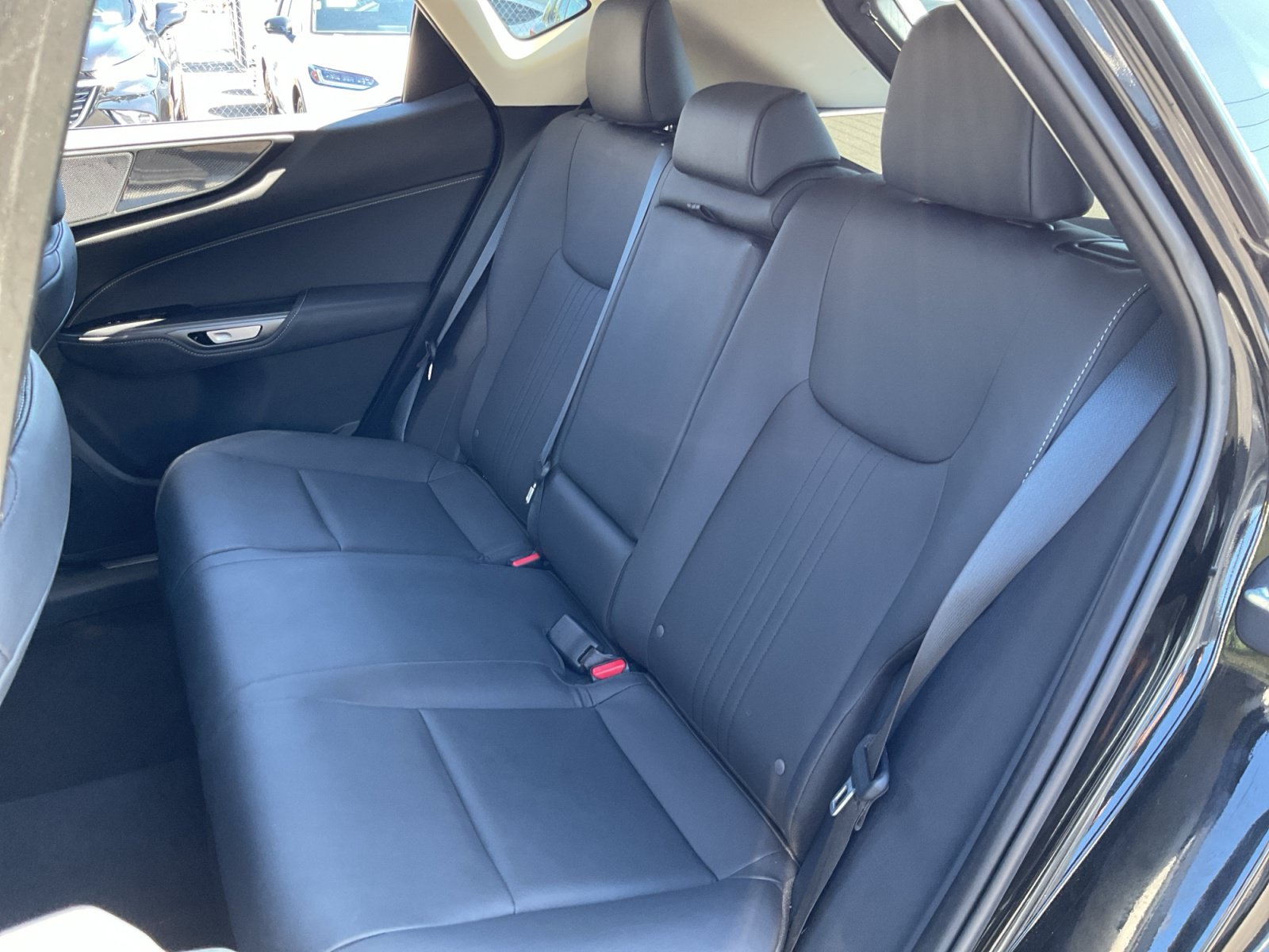 Used 2025 Lexus NX 350h AWD w/ Accessory Package (Z2) image 19