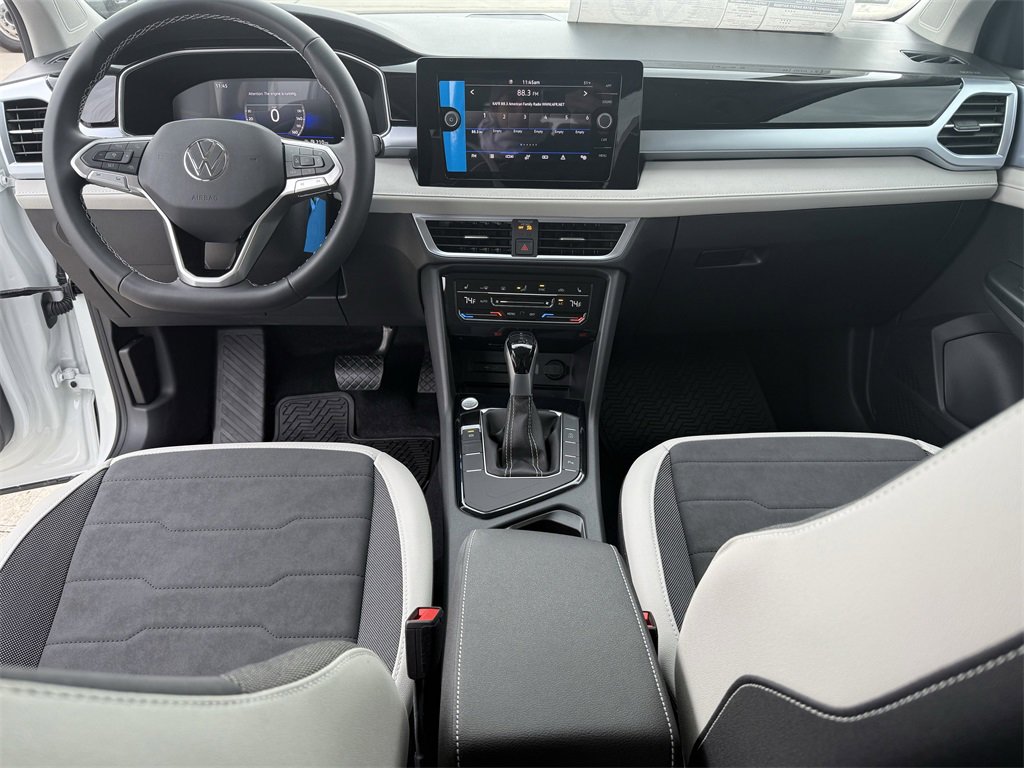 New 2026 Volkswagen Taos SE image 26