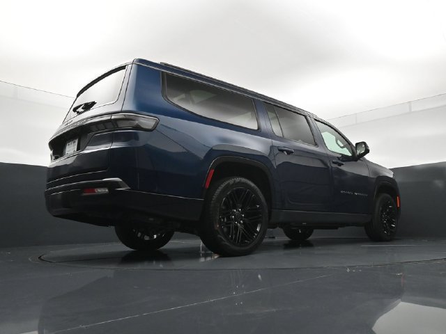 New 2026 Jeep Grand Wagoneer L Limited AWD/4WD image 23
