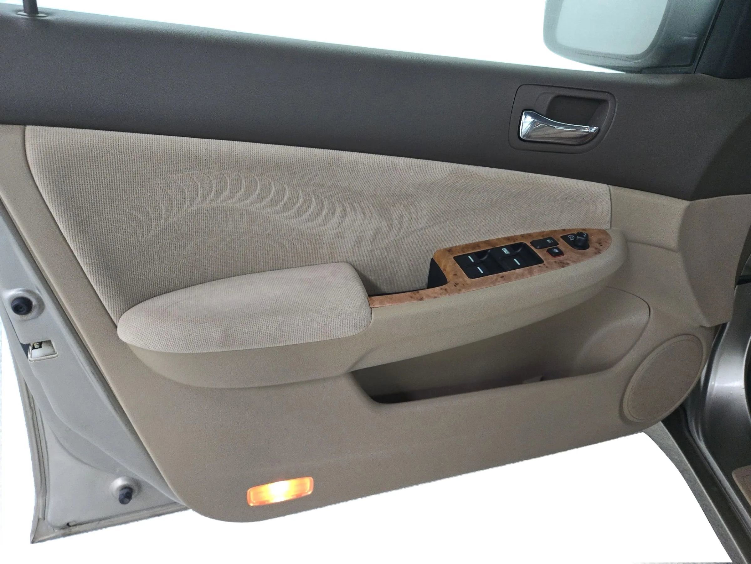 Used 2004 Honda Accord EX image 19