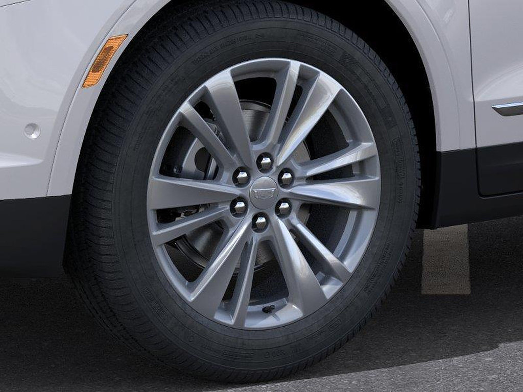 New 2026 Cadillac XT5 Premium Luxury w/ Driver Assist Package FWD image 9