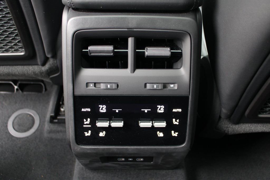 Certified 2024 Porsche Macan 4 Electric AWD/4WD image 29
