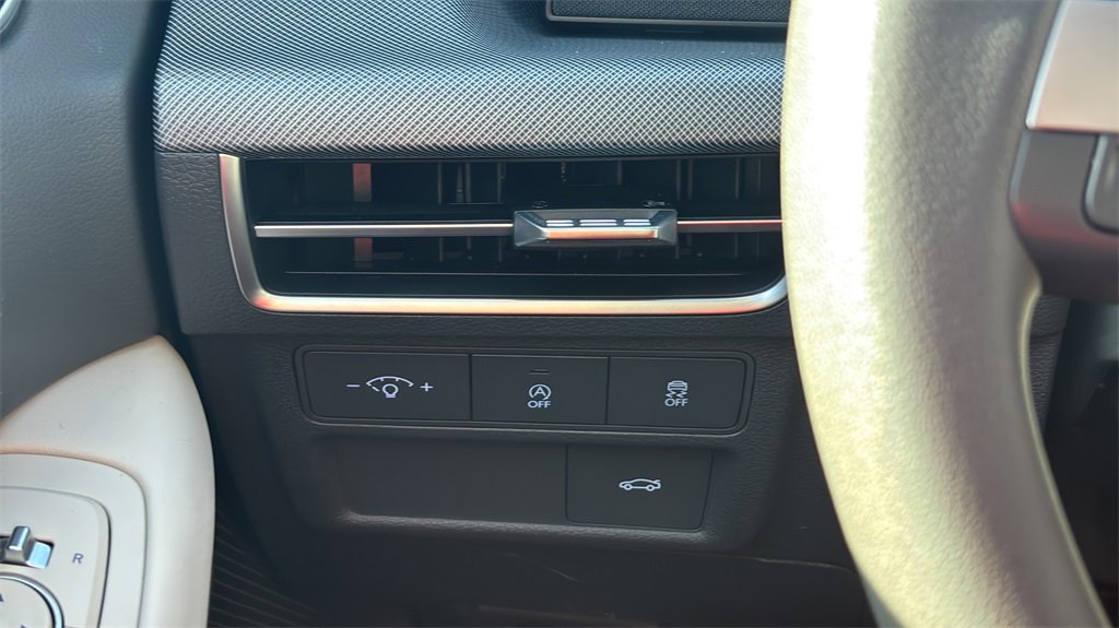 Certified 2025 Hyundai Sonata SE image 27